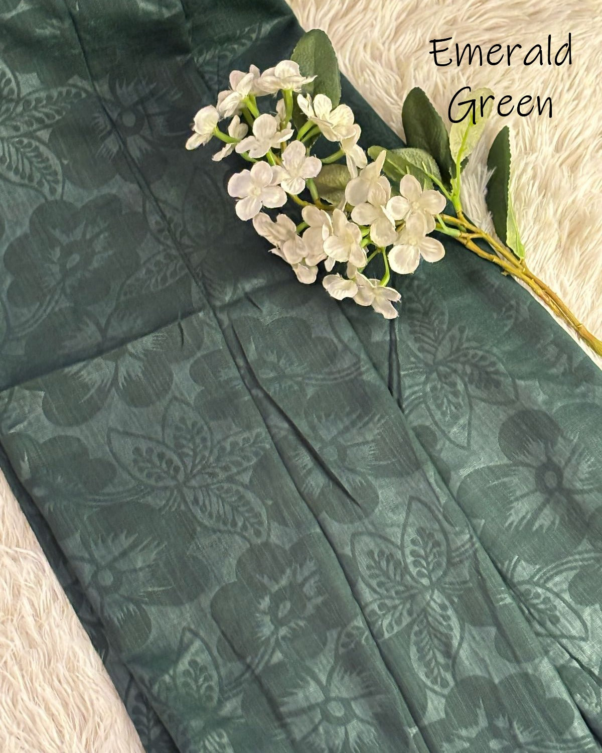 Embossed Turkish Lawn Hijab - Emerald Green