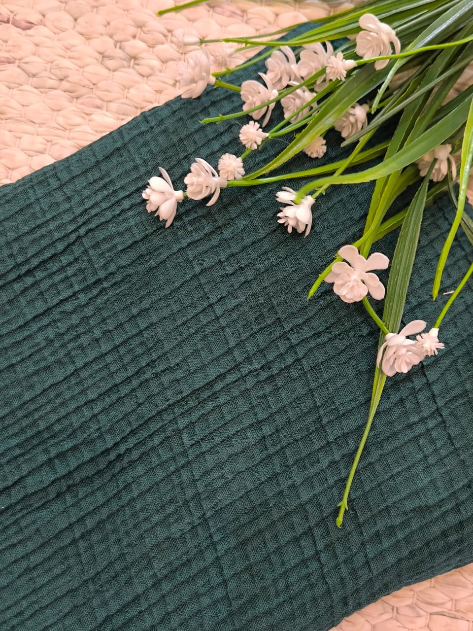 Textured Grid Lawn - Emerald