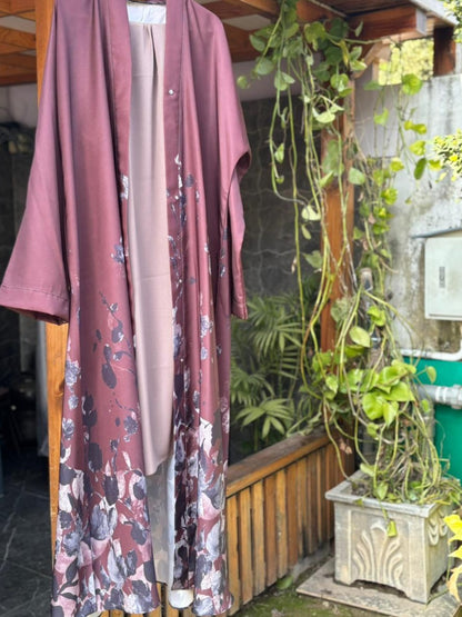 Crimson Dusk – Printed Abaya