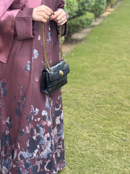 Crimson Dusk – Printed Abaya