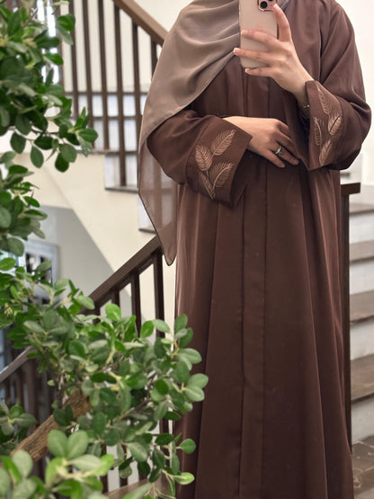 Topaz – Embroidered Abaya
