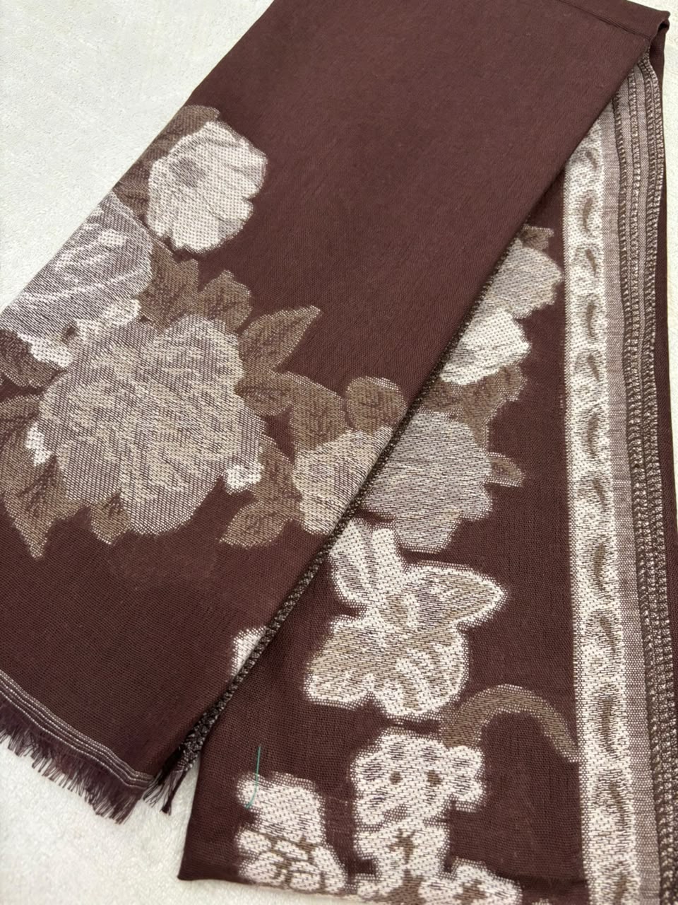 Pashmina Tales - Kainaat