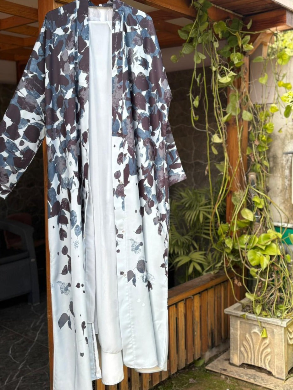 Sky Veil – Printed Abaya