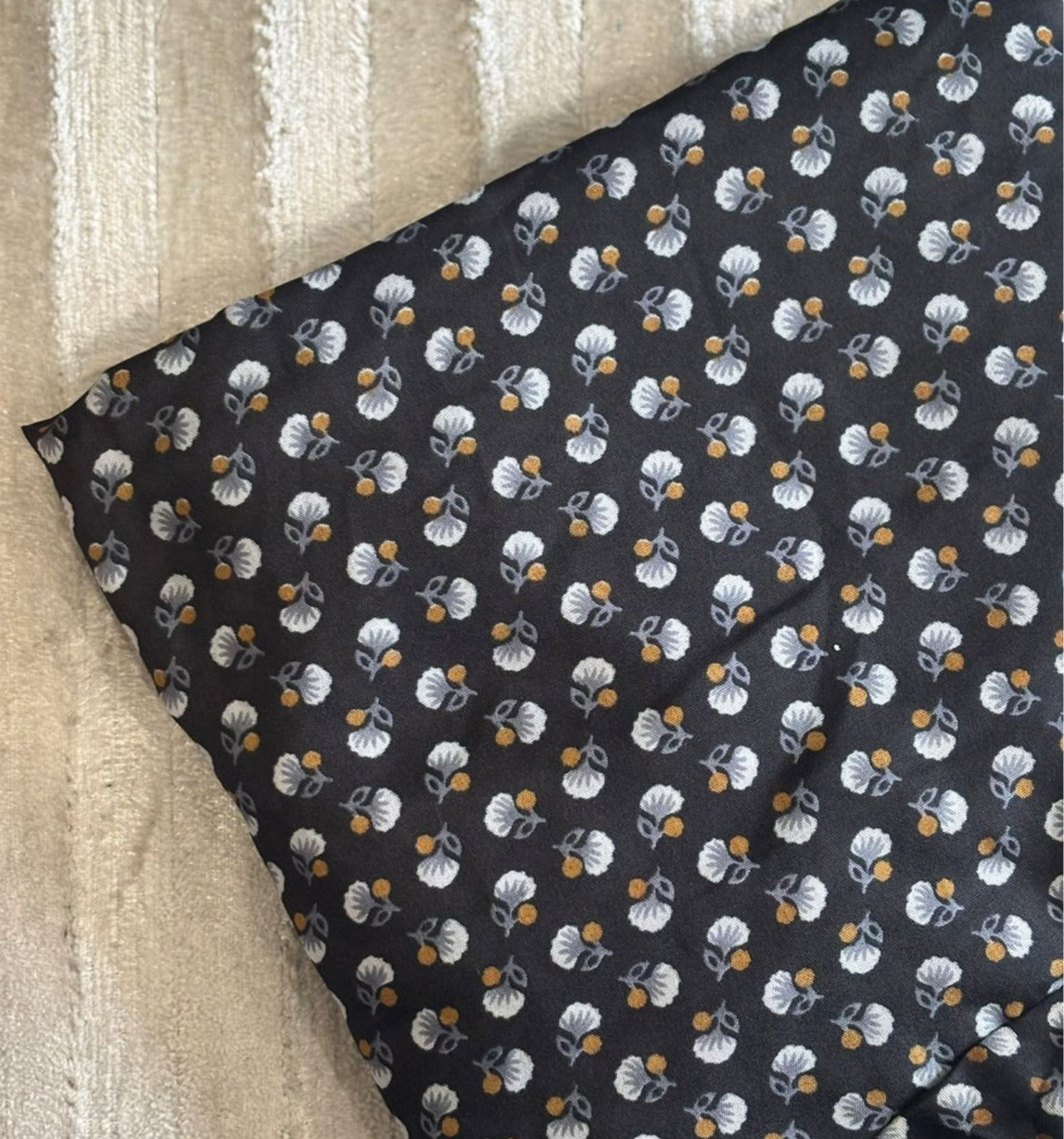 Namaz Chadar - Grey Blossom