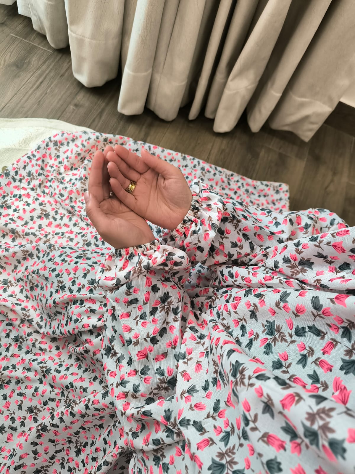 Namaz Chadar - Pink Petals