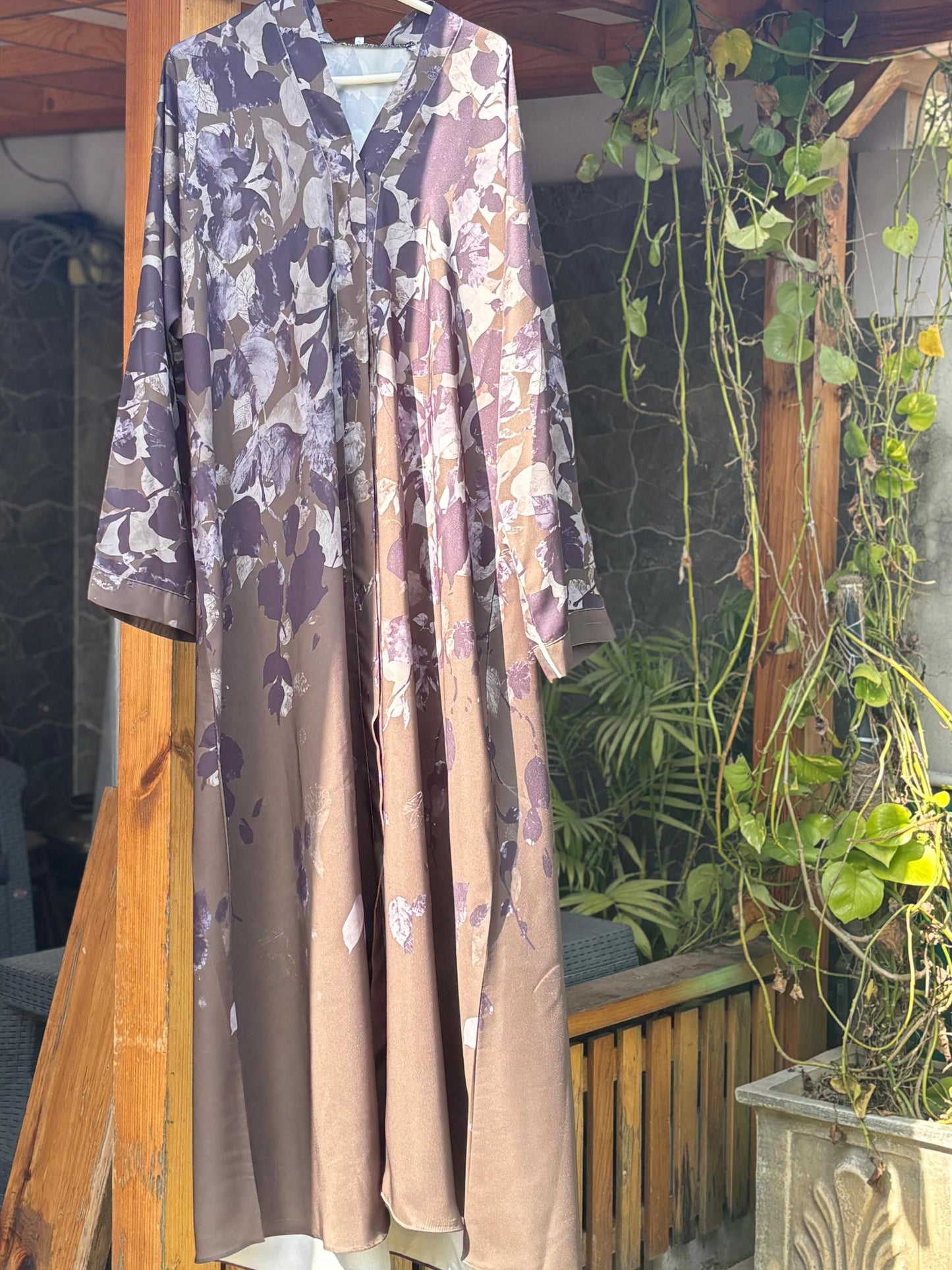 Woodlands – Printed Abaya